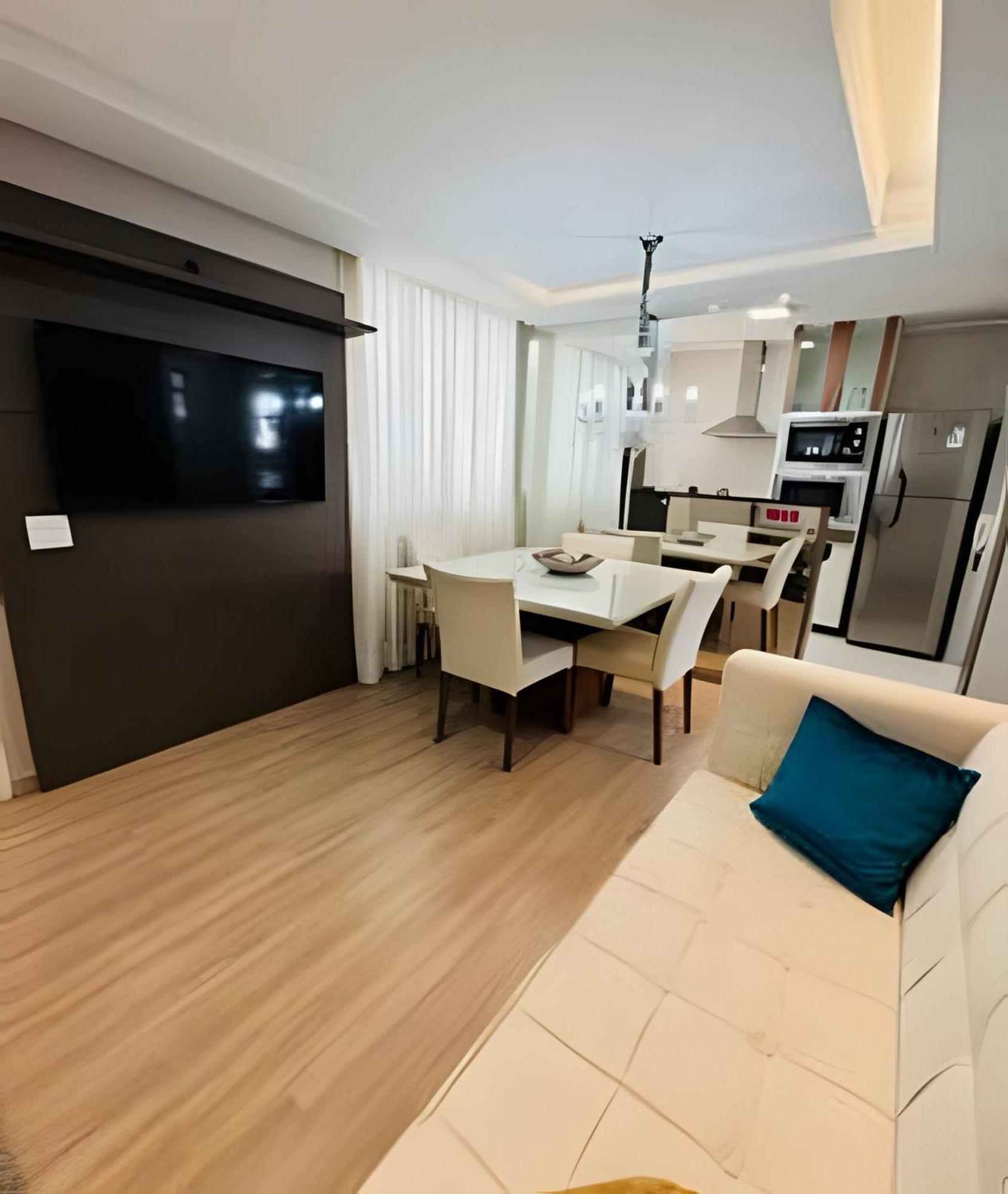 Condominio Mundi Resort เบโลโอรีซอนชี ภายนอก รูปภาพ