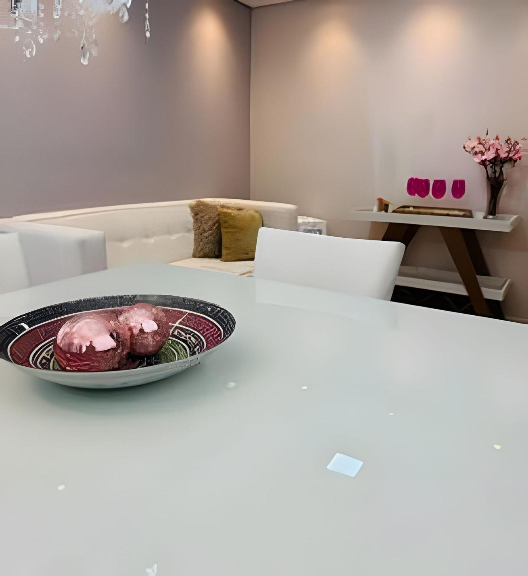 Condominio Mundi Resort เบโลโอรีซอนชี ภายนอก รูปภาพ